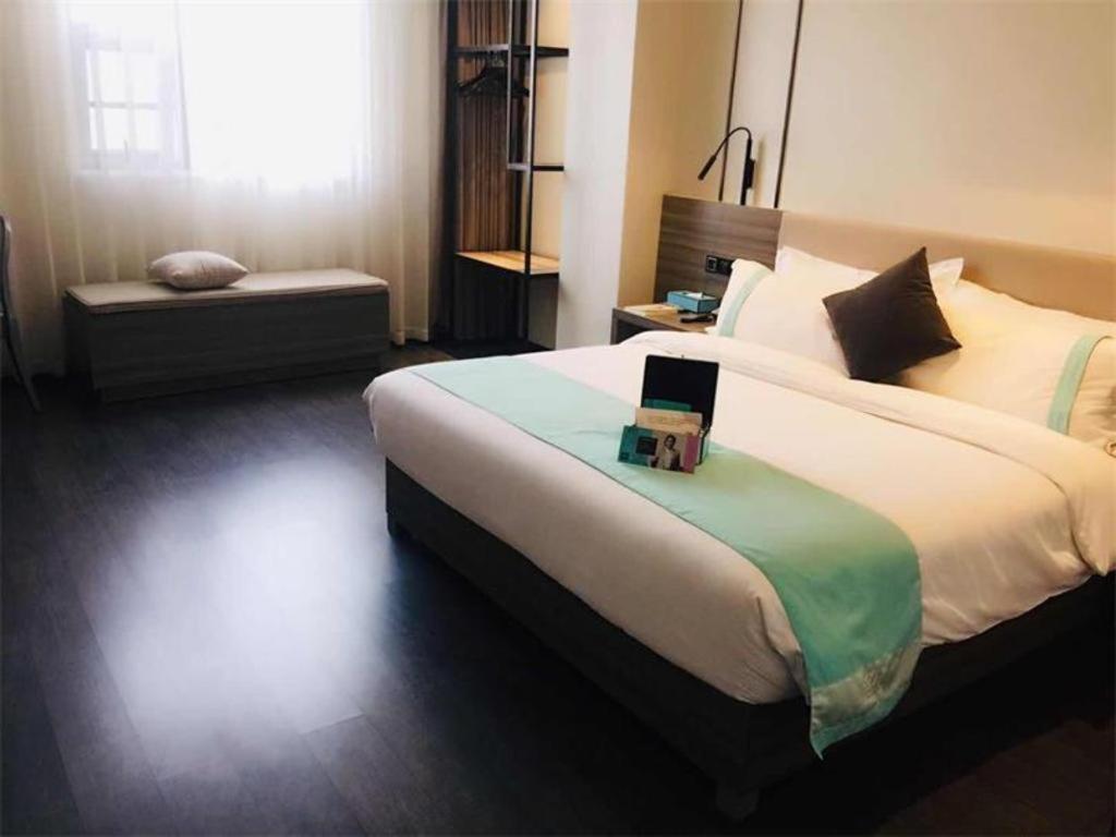 Xana Lite Xichang Hangtian Avenue Branch Eksteriør bilde