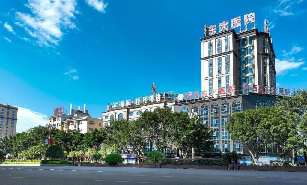 Xana Lite Xichang Hangtian Avenue Branch Eksteriør bilde